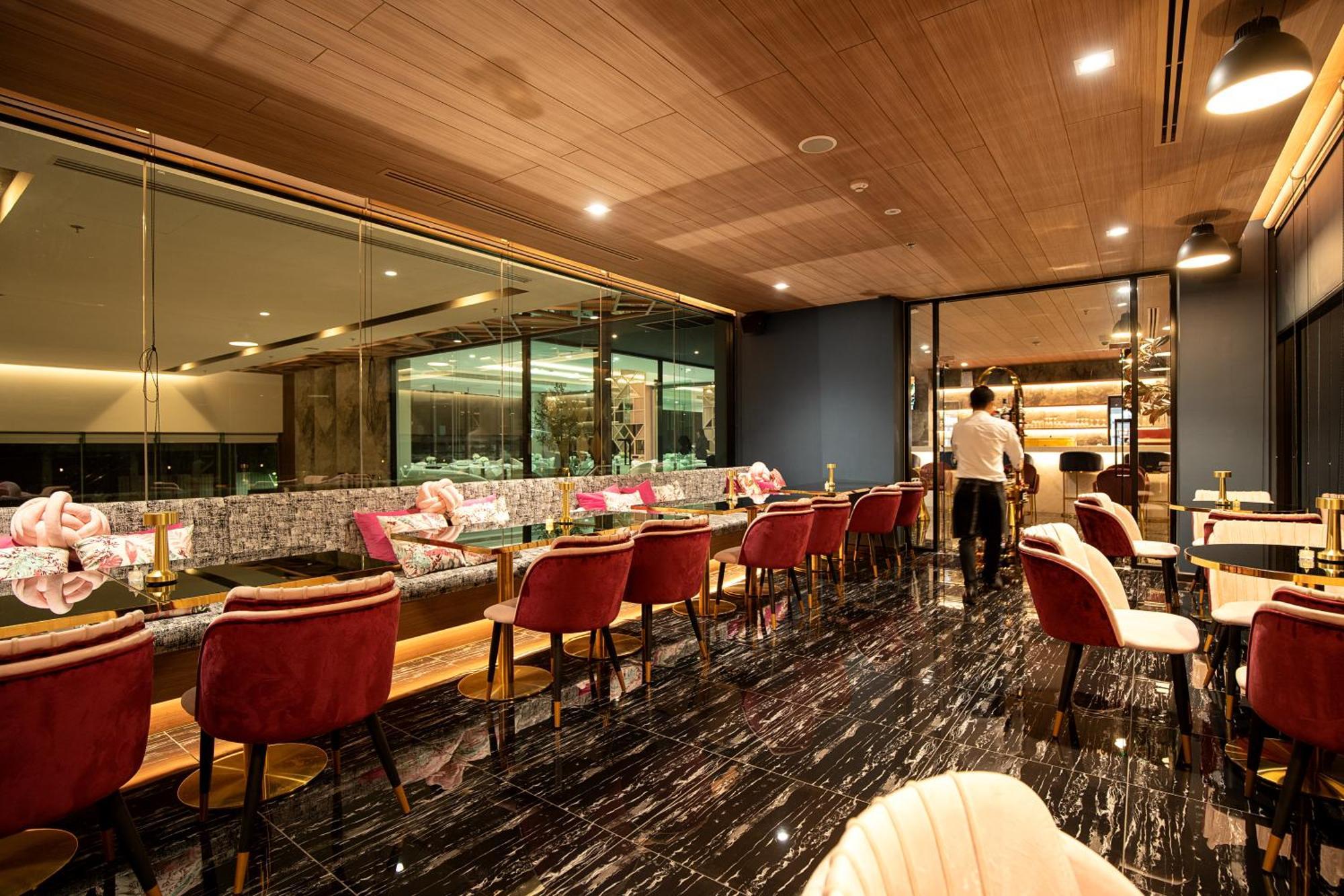Thaya Hotel Bangkok Kültér fotó