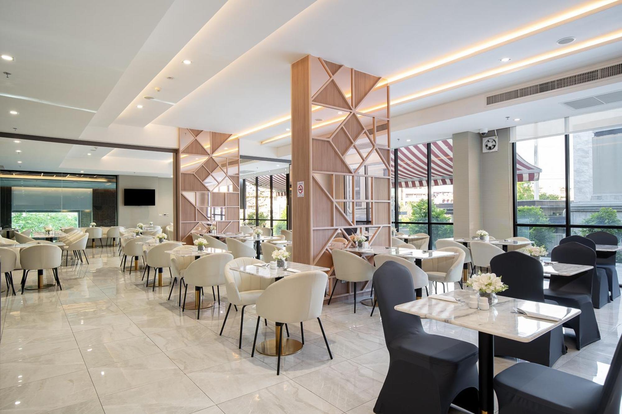 Thaya Hotel Bangkok Kültér fotó